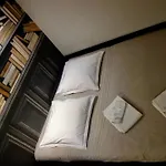 Charming Apartment For 4 People 1 Baby In The Heart Of Paris