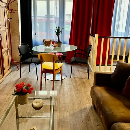 Charming For 4 People 1 Baby In The Heart Of Appartamento