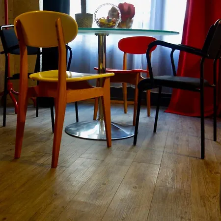 Charming For 4 People 1 Baby In The Heart Of Appartamento *
